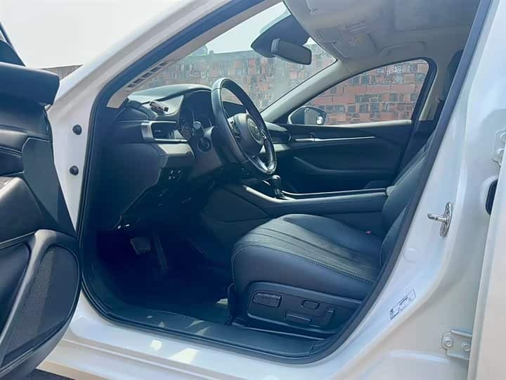 Mazda6