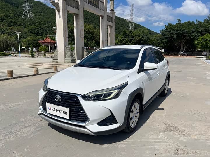 Yaris