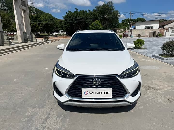 Yaris