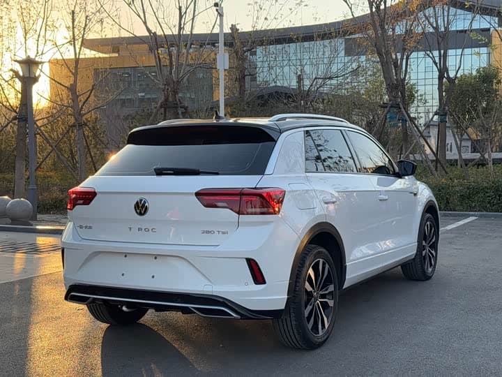 T-ROC