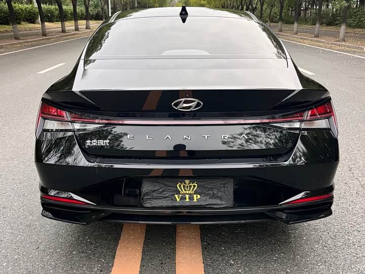 Elantra
