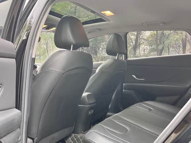 Elantra