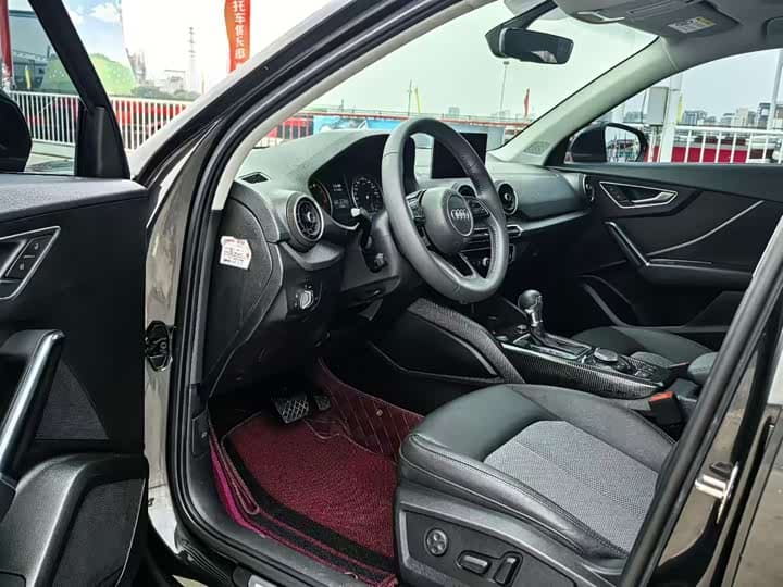 Q2