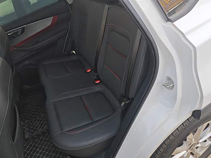 Tiggo 7