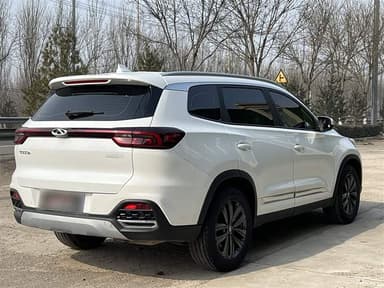 Tiggo 8