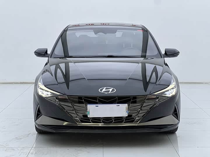 Elantra