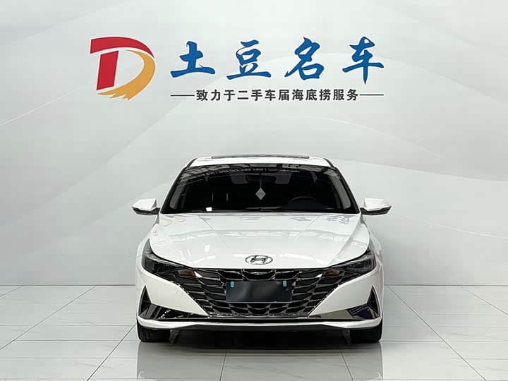 Elantra