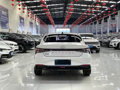 Elantra