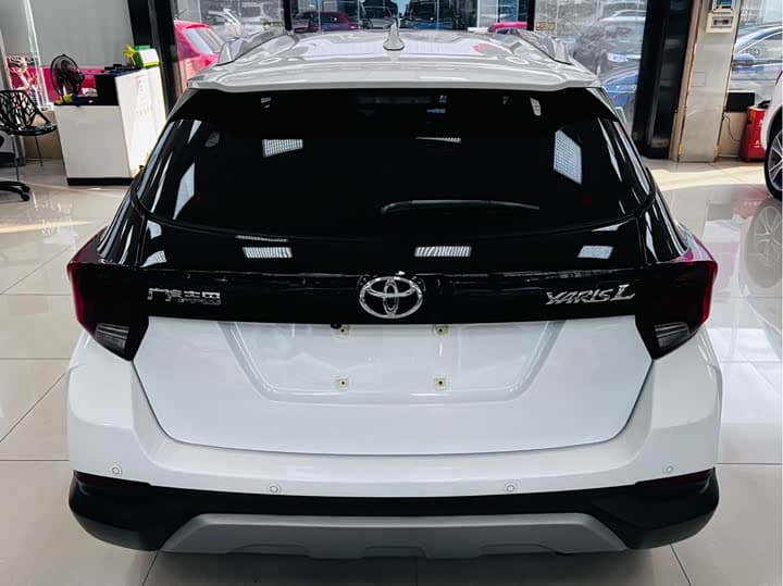 Yaris