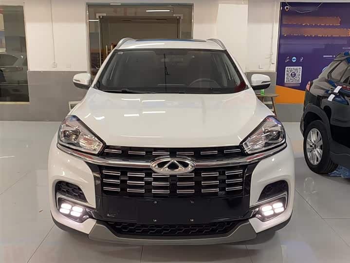 Tiggo 8