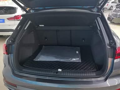 Q3