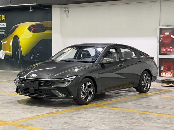 Elantra