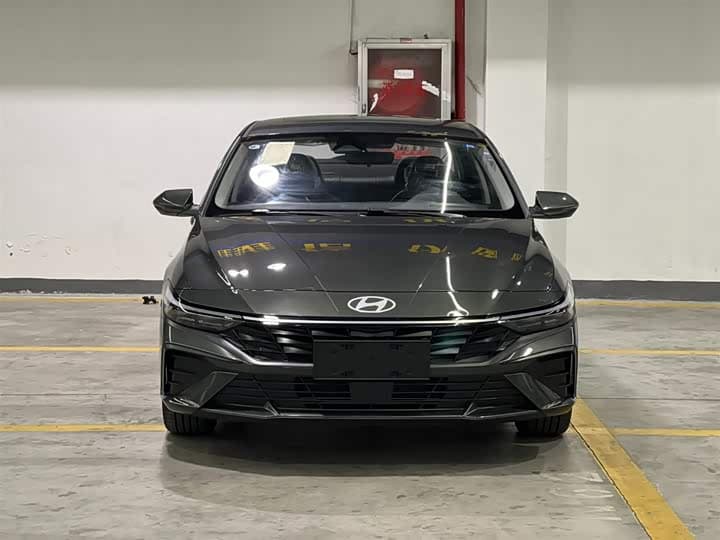 Elantra