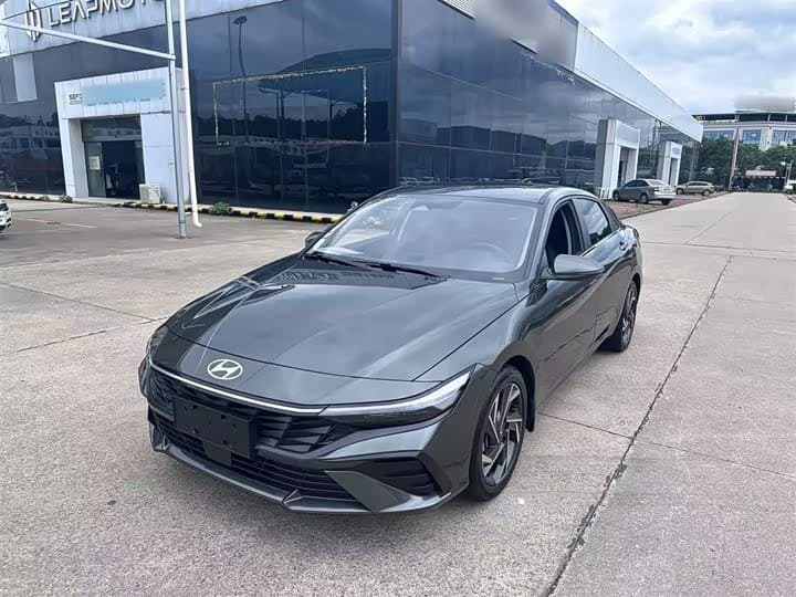 Elantra