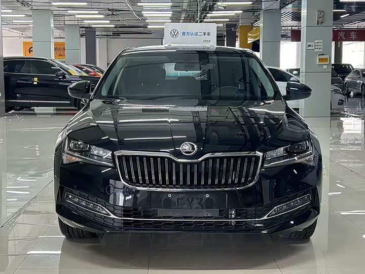 Superb
