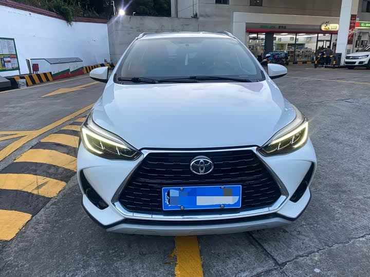 Yaris