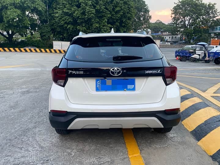 Yaris