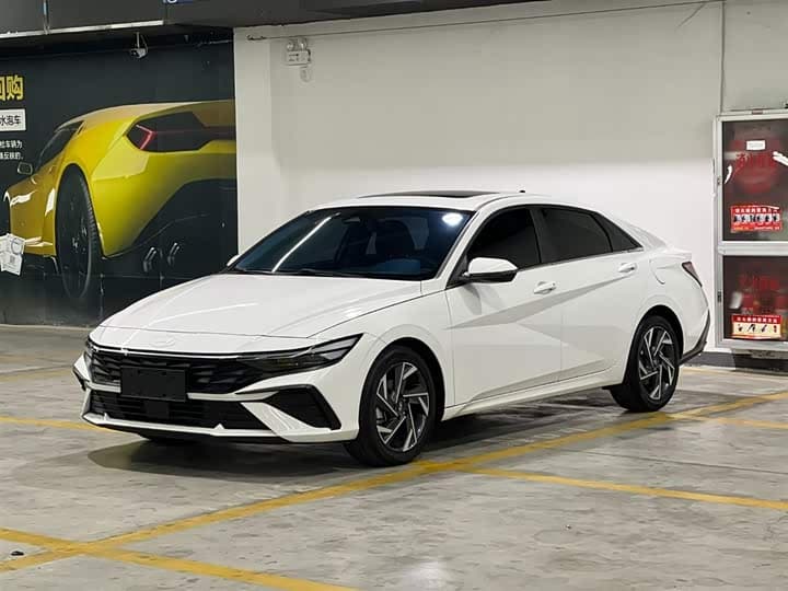 Elantra
