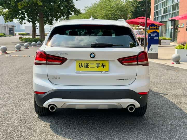 X1