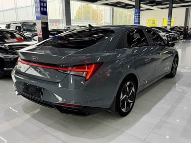 Elantra