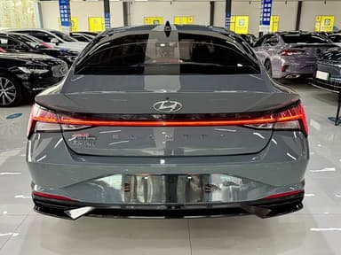 Elantra