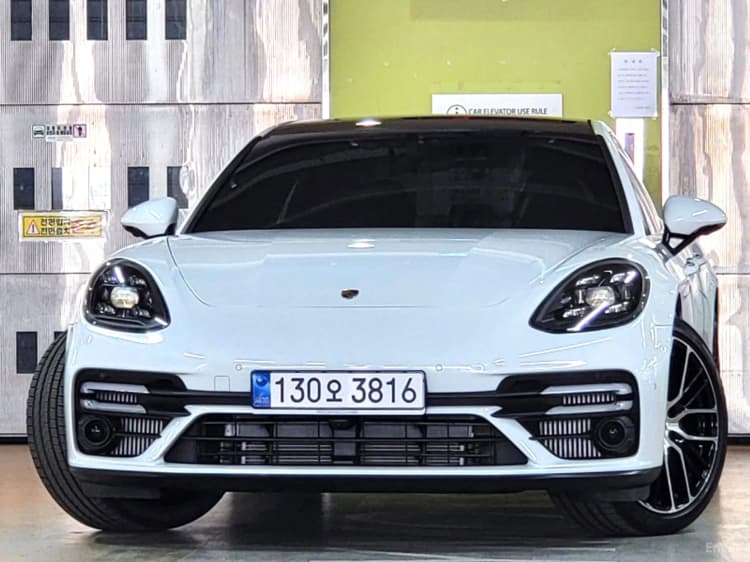 Panamera (971)