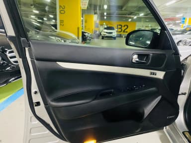 G35