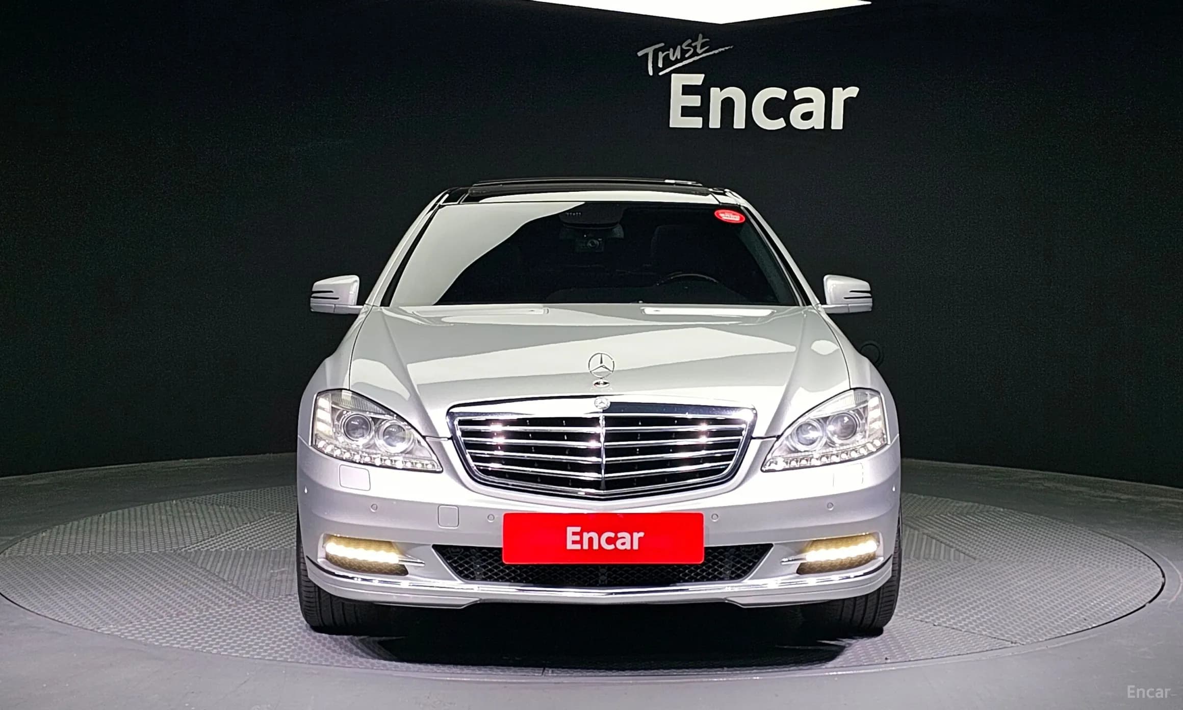 S-Class W221