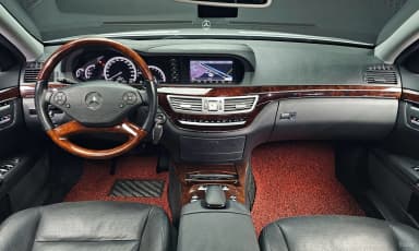 S-Class W221