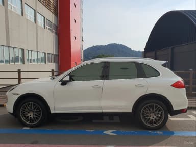 New Cayenne