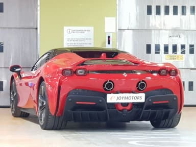 SF90 Spyder