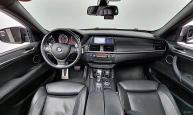X6M (E71)