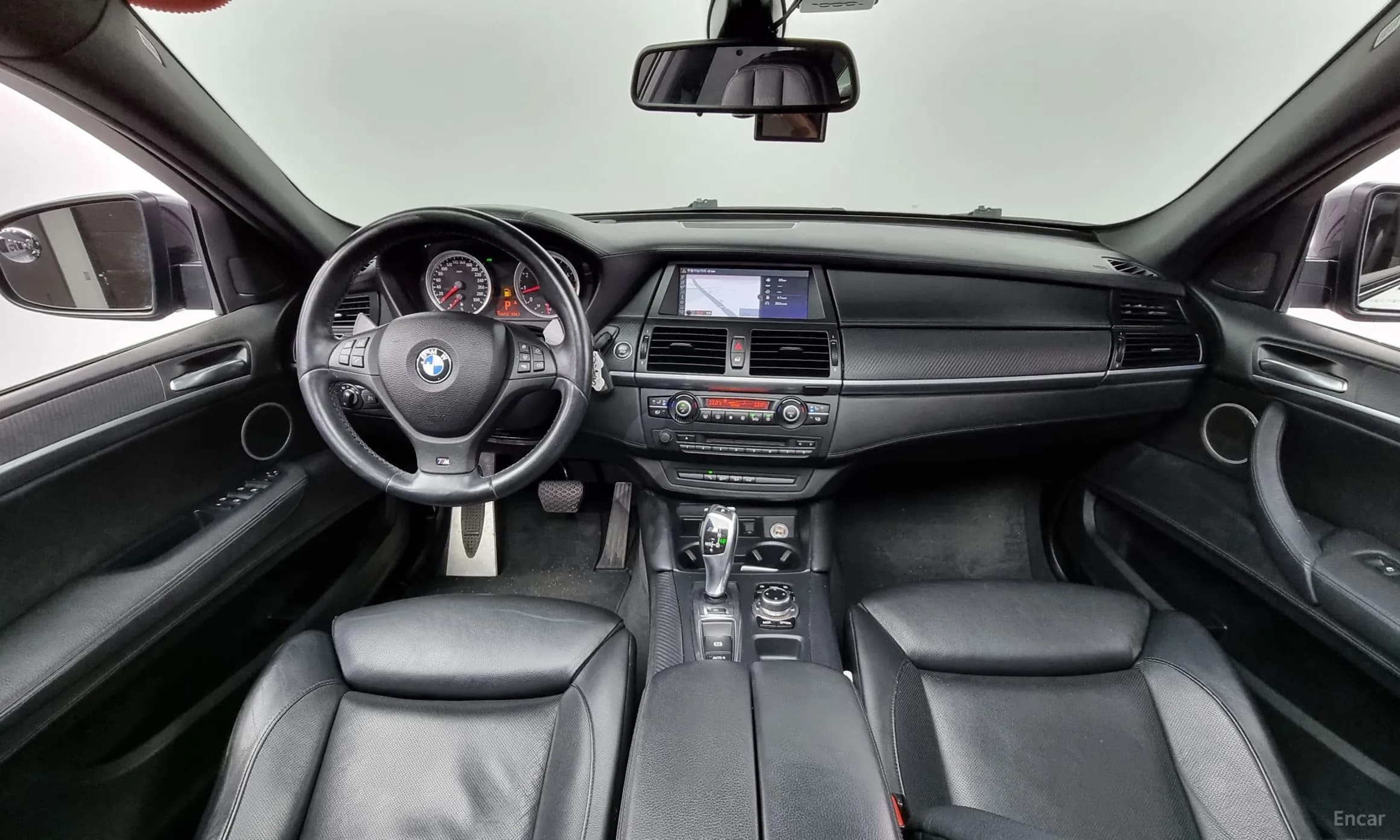 X6M (E71)