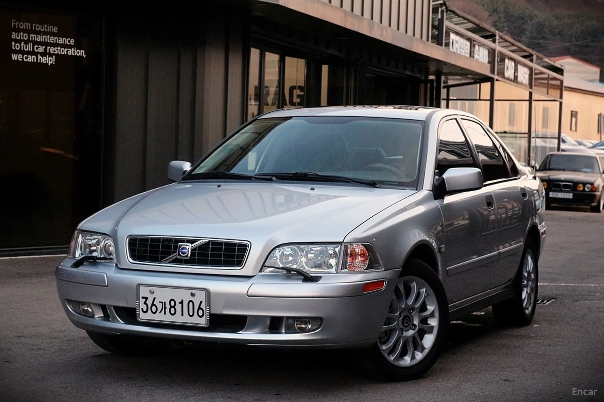 S40