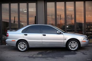 S40