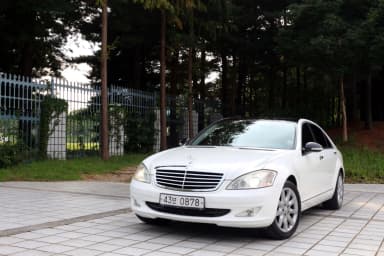 S-Class W221