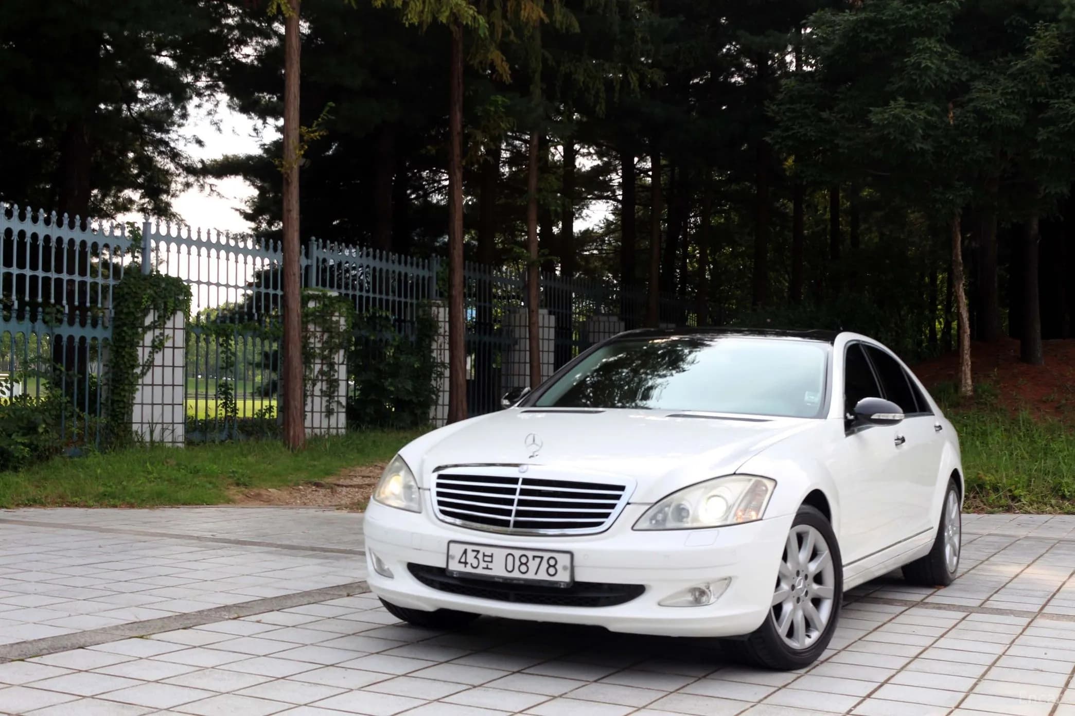 S-Class W221