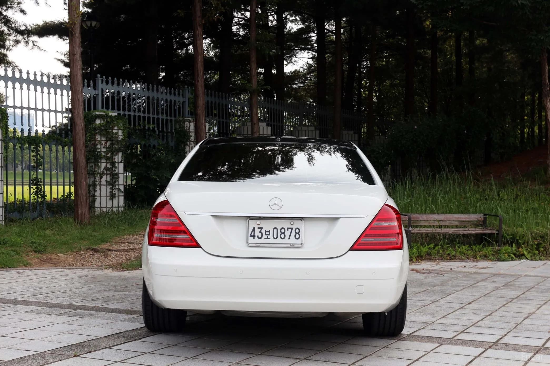 S-Class W221