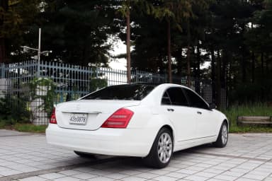 S-Class W221