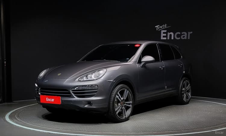 New Cayenne