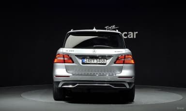 M-Class W166