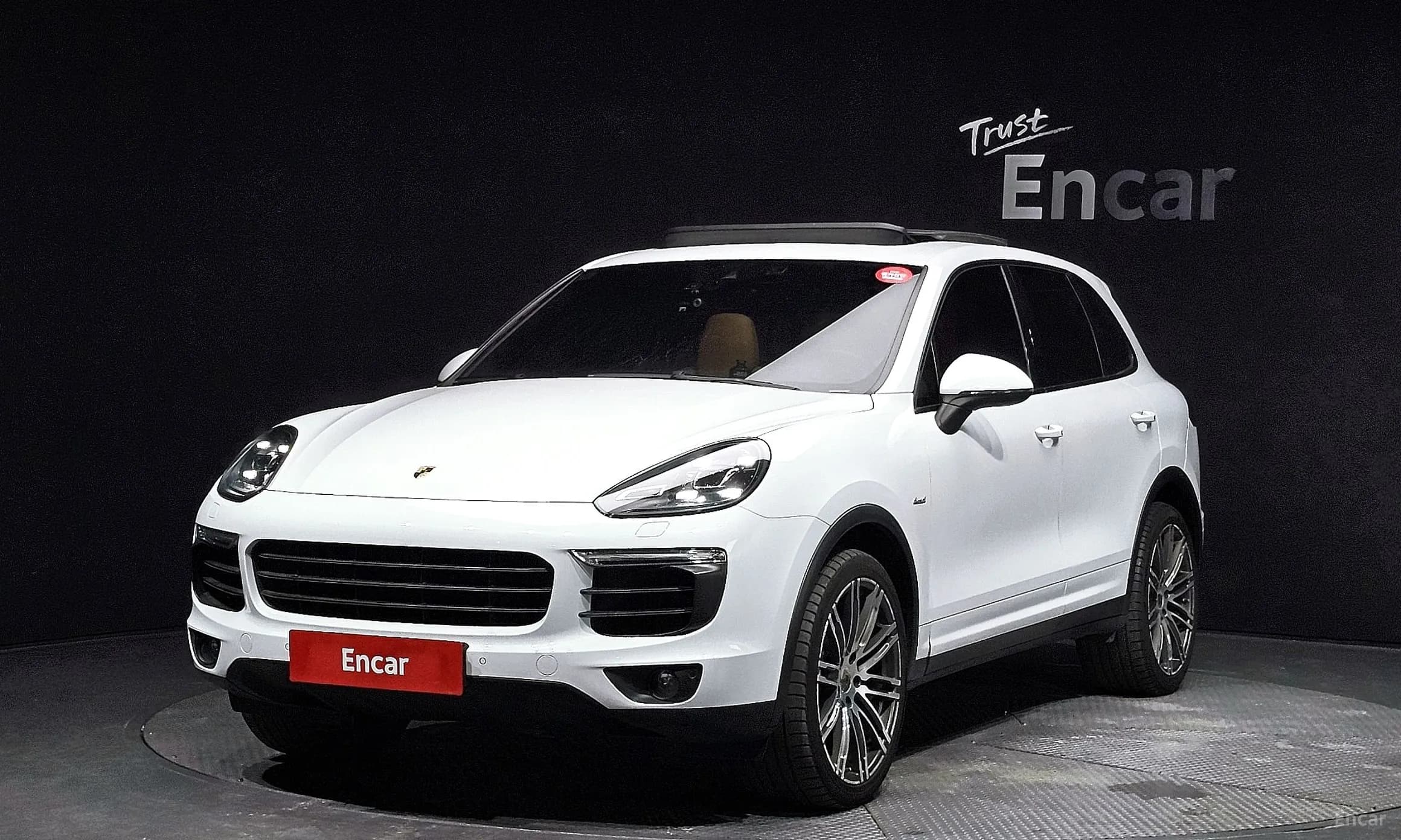 New Cayenne
