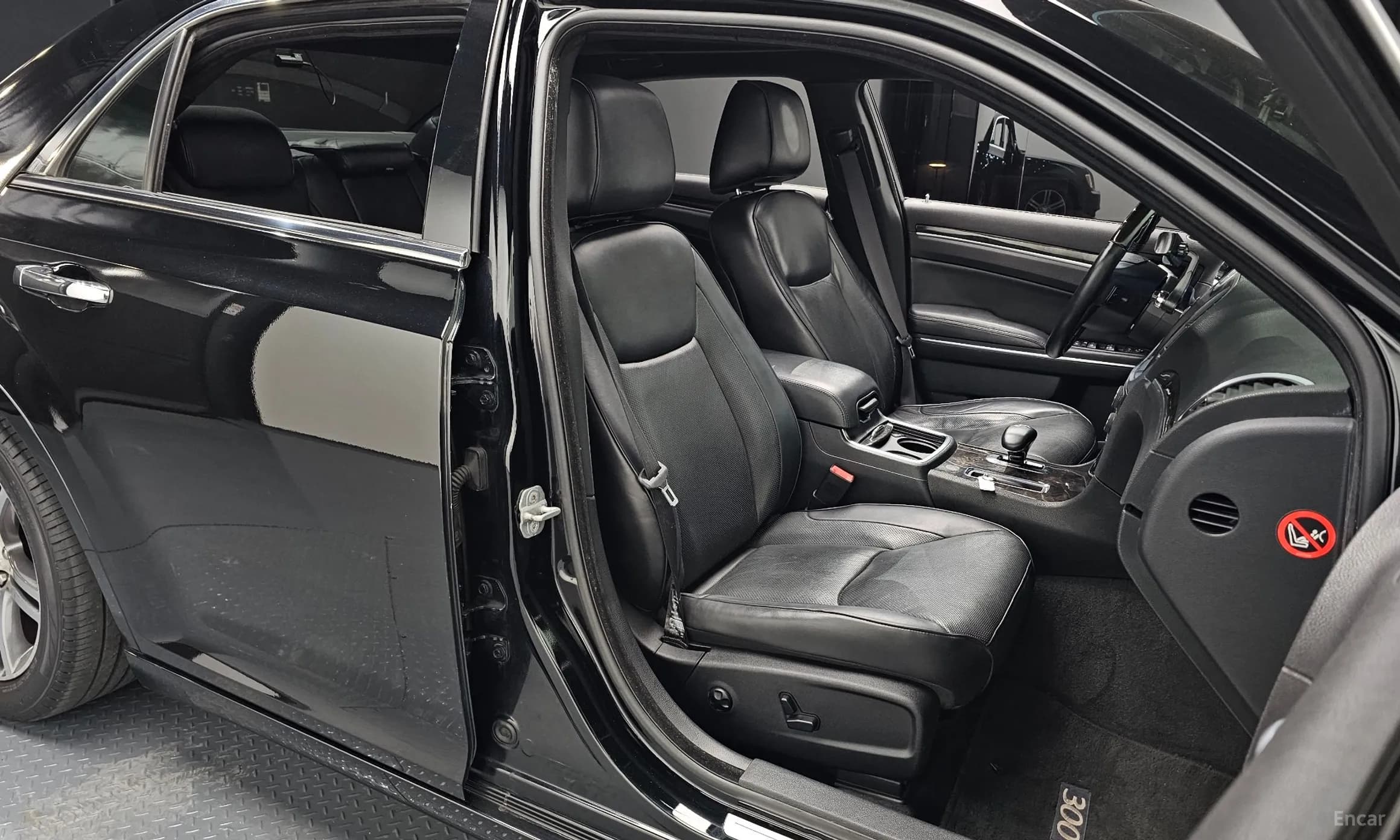The New 300C