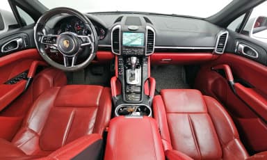 New Cayenne