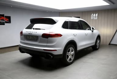 New Cayenne