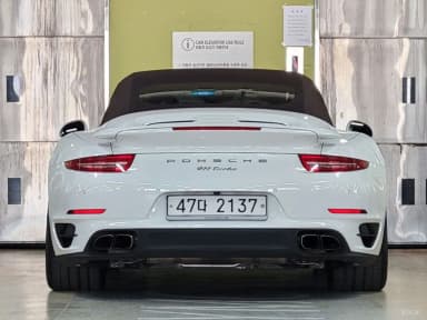 910