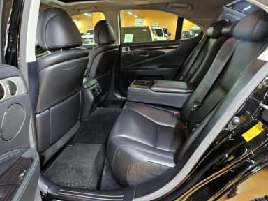 LS460