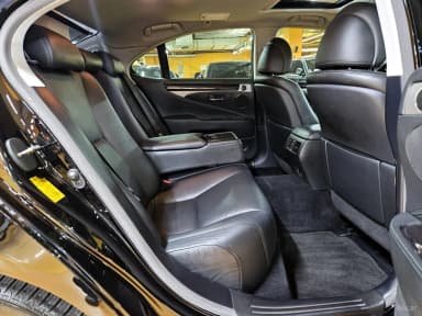 LS460