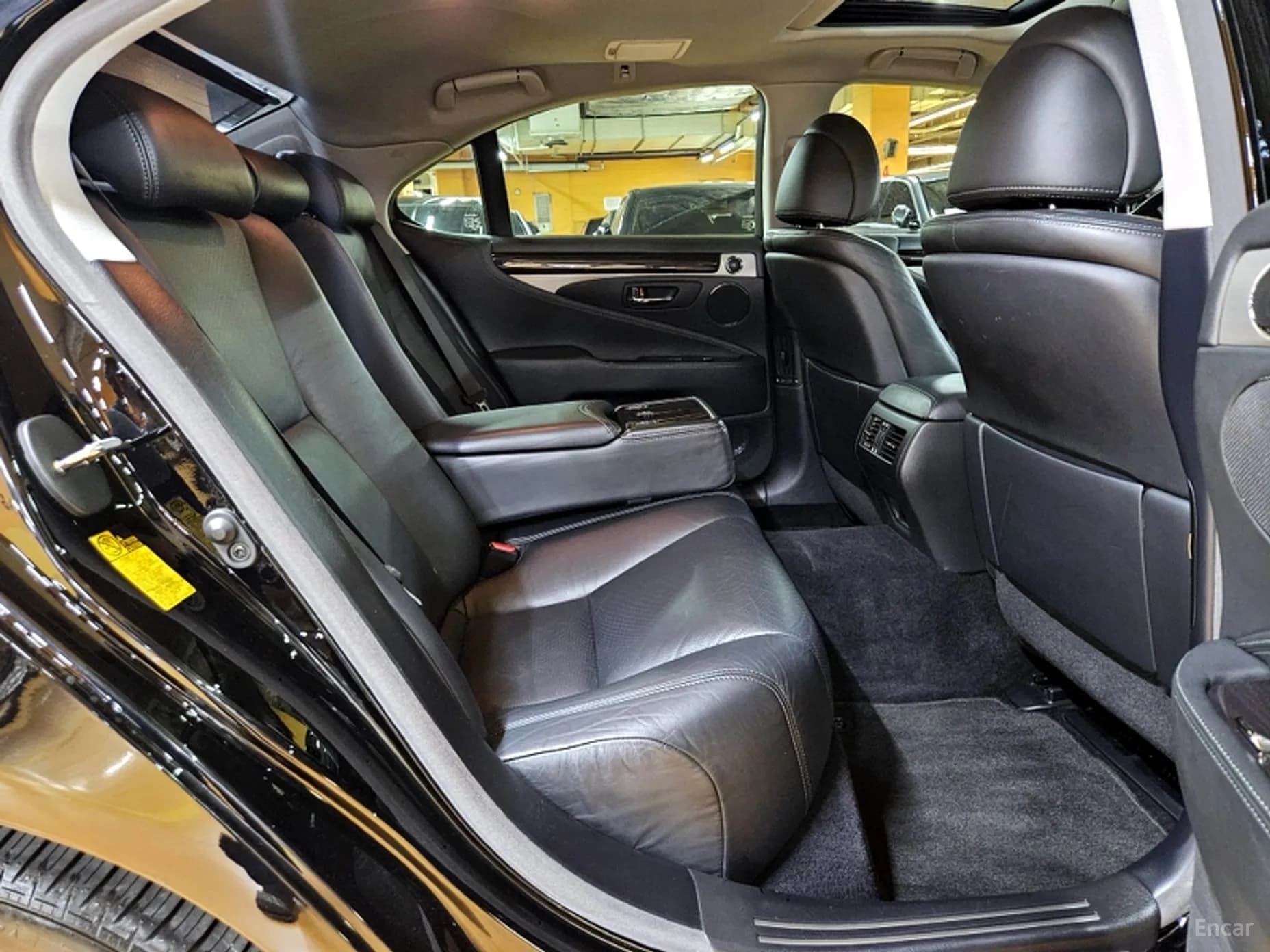 LS460