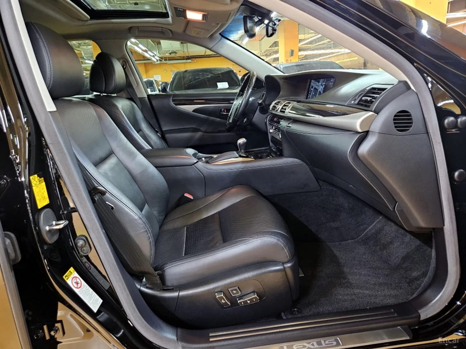 LS460